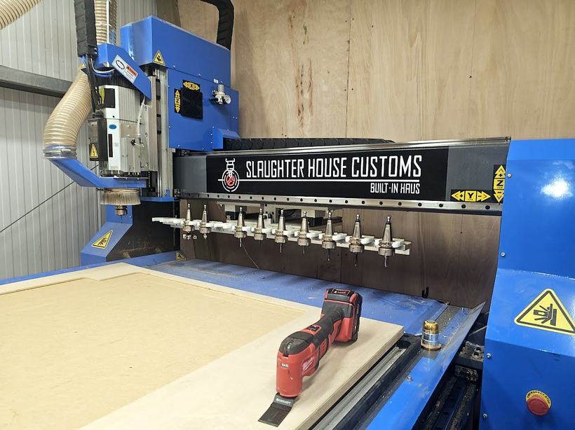 Automatic tool changer — quick, accurate tool swaps